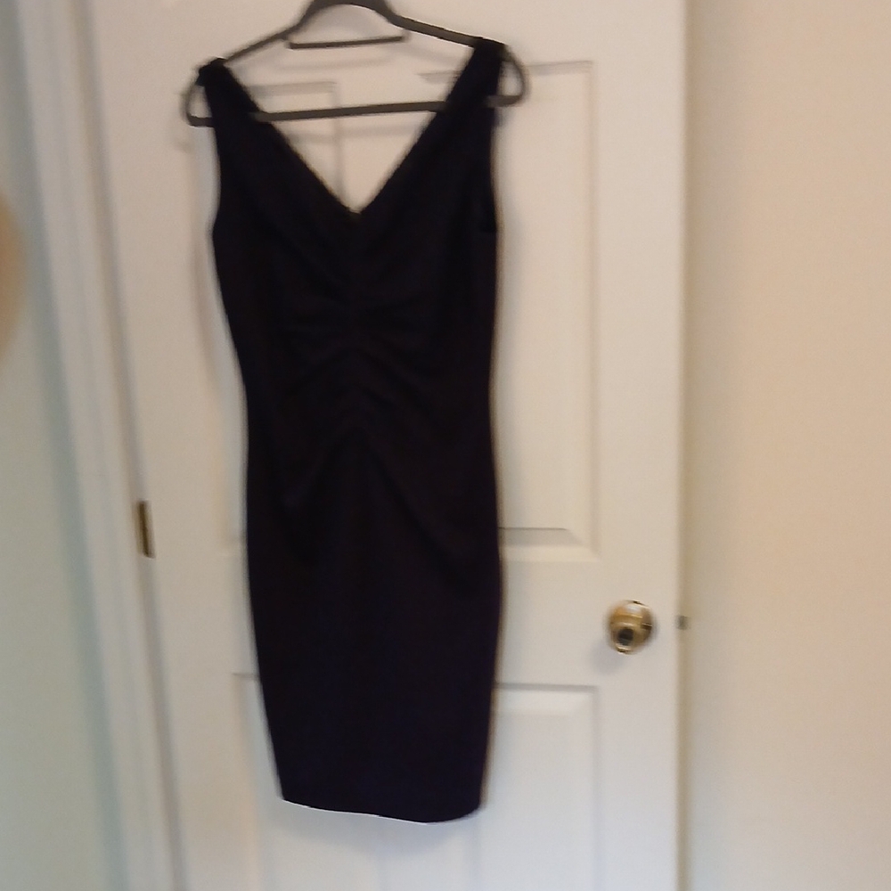 Elegant Black Sleeveless Dress